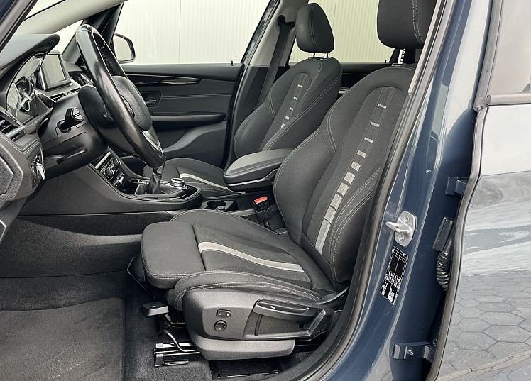 Zunanja slika - BMW Serija 2 - Active Tourer: 220d Advantage-HARMAN-PANO-TEMPO-PDC-NAVI - 8