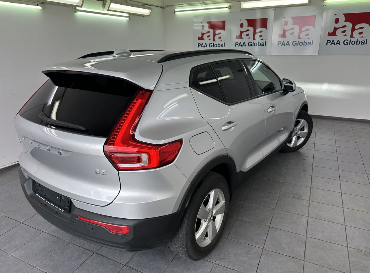 Zunanja slika - Volvo XC40 - D3 A AWD Momentum KAMERA.NAVI.ALU.4X4.TOP - 3