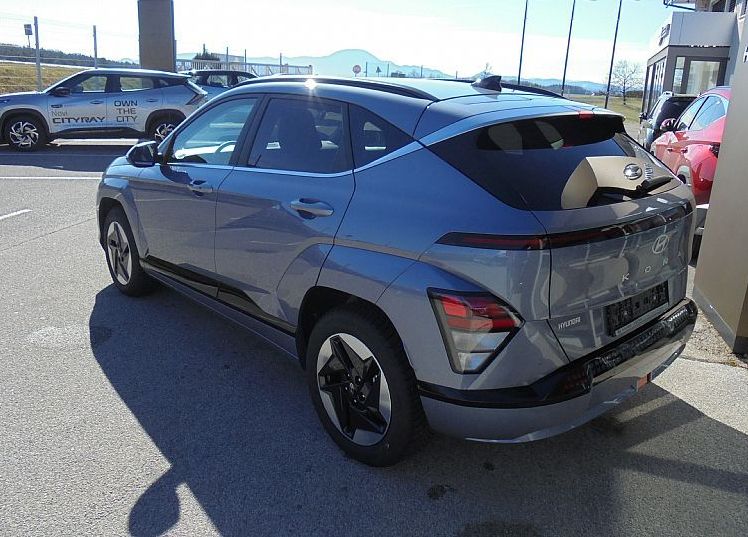 Zunanja slika - Hyundai Kona - Electric 48.6 kWh 99kW PREMIUM°WINTER° ZALOGA ° - 3