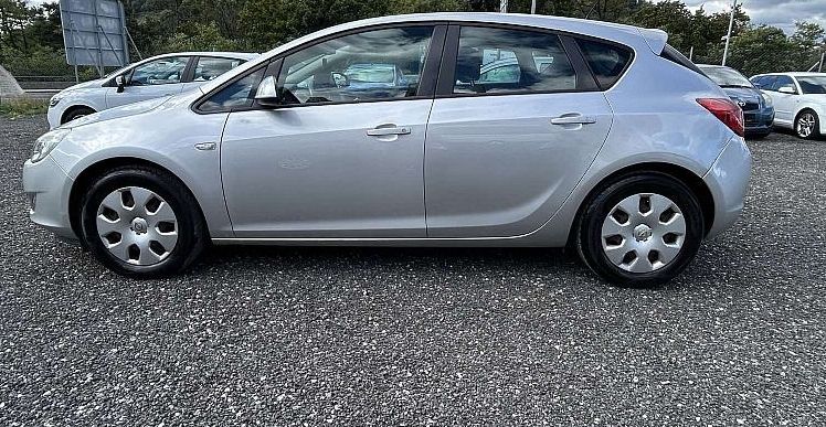 Zunanja slika - Opel Astra - 1.7CDTI 81 KW + BREZ POLOGA TUDI ZA TUJCE - 6