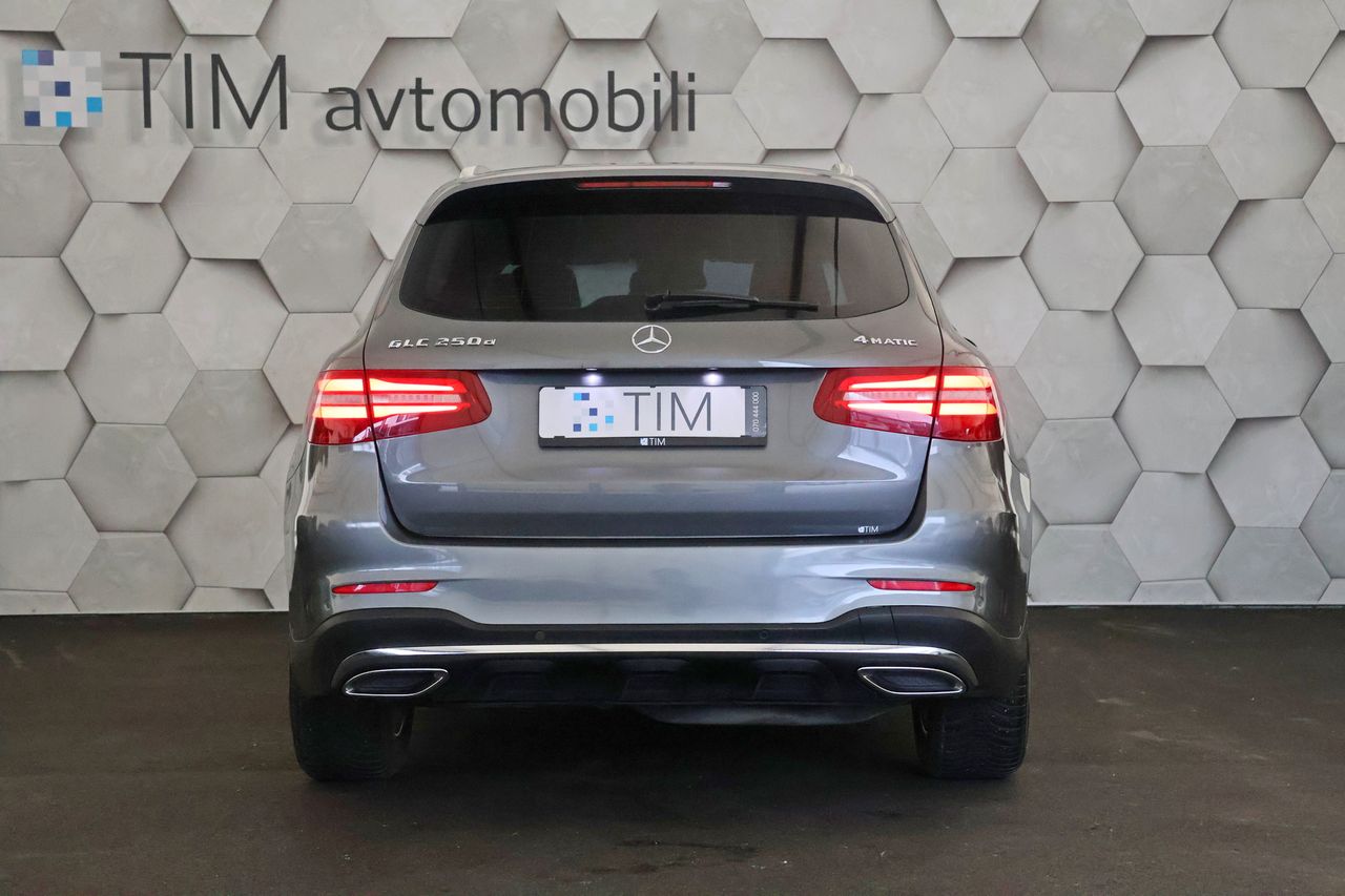 Zunanja slika - Mercedes-Benz GLC-Razred - GLC 250d 4-Matic 9G-Tronic AMG Line 204KM - 6