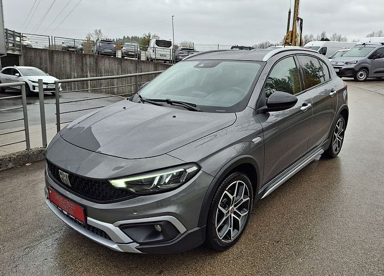 Zunanja slika - Fiat Tipo - 1.0 T3 GSE Cross SLOVENSKO POREKLO - 1