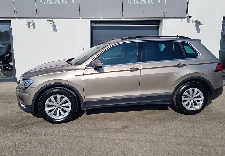 Zunanja slika - VW Tiguan - 2.0 TDI BMT Comfortline 1.LASTNIK. SLO - 1