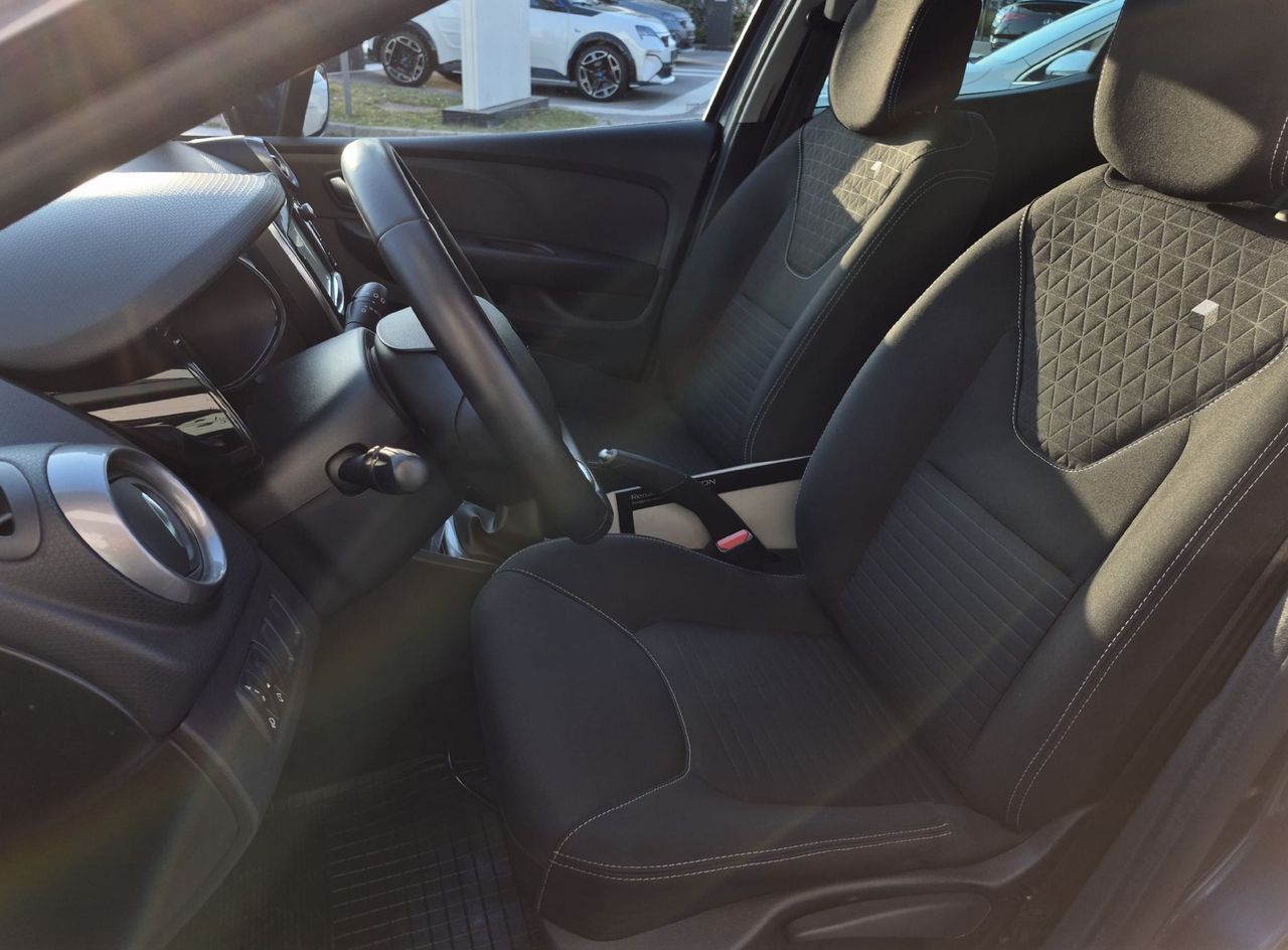 Zunanja slika - Renault Clio - Limited 1.2 16v - 9