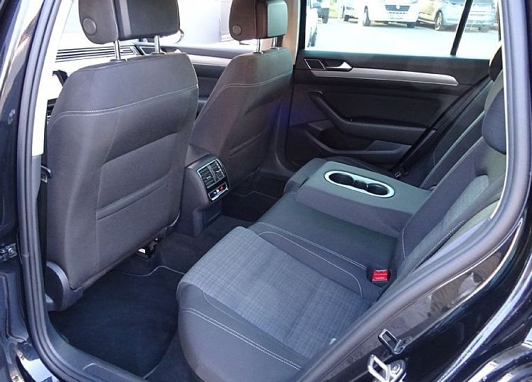 Zunanja slika - VW Passat - Variant 2.0 TDI DSG BUSINESS 200KM - VLEČNA KLJUKA - - 11