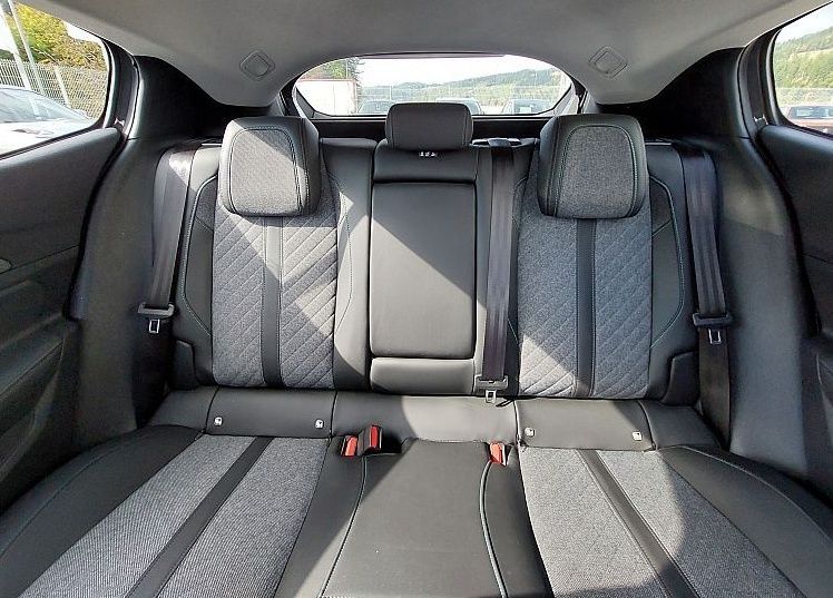 Zunanja slika - Peugeot 408 - ALLURE 1.2 PURETECH 130 EAT - 18