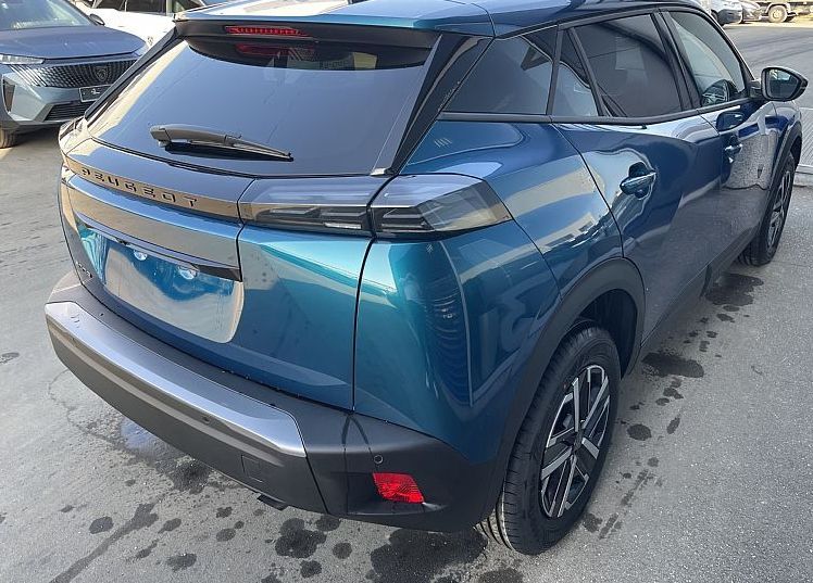 Zunanja slika - Peugeot 2008 - ACTIVE PACK PureTech 100 STT €6.4 - 3