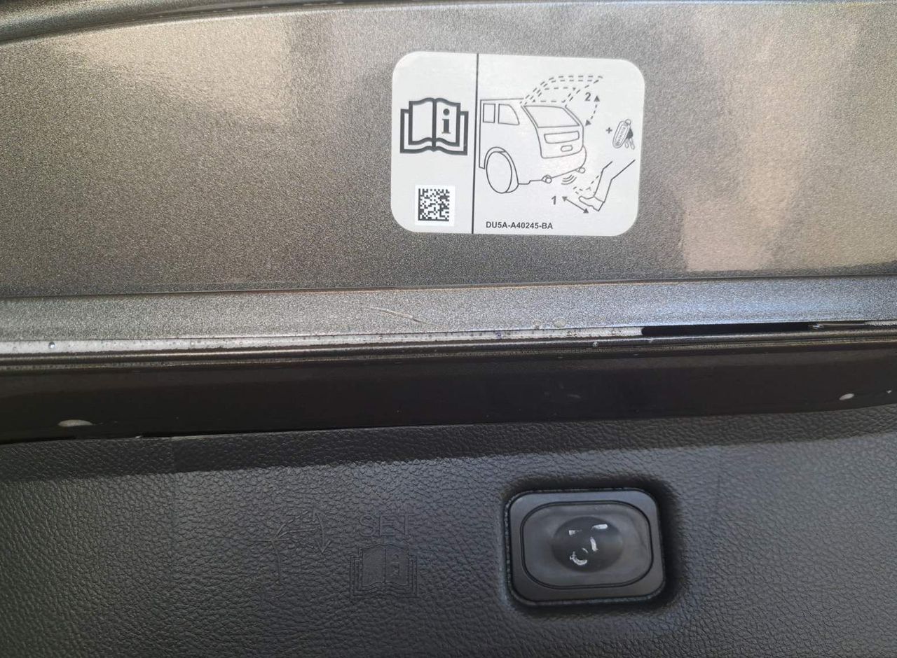 Zunanja slika - Ford S-MAX - 2.0 EcoBlue 7 SEDEŽEV Z ENOLETNIM JAMSTVOM - 18