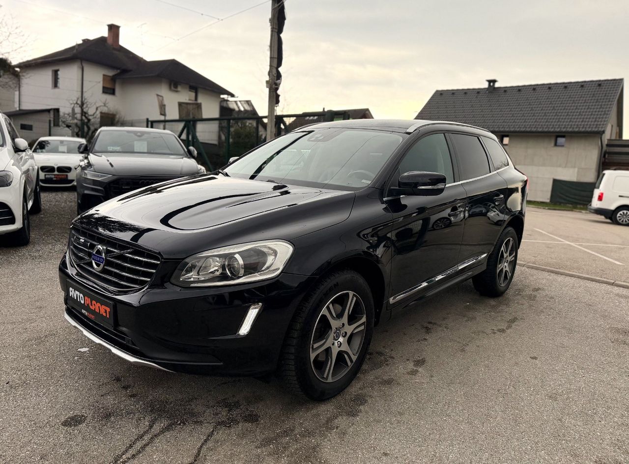 Zunanja slika - Volvo XC60 - D4 Summum AUT. LED XENON ACC NAVI BLS VIRTUAL - 1