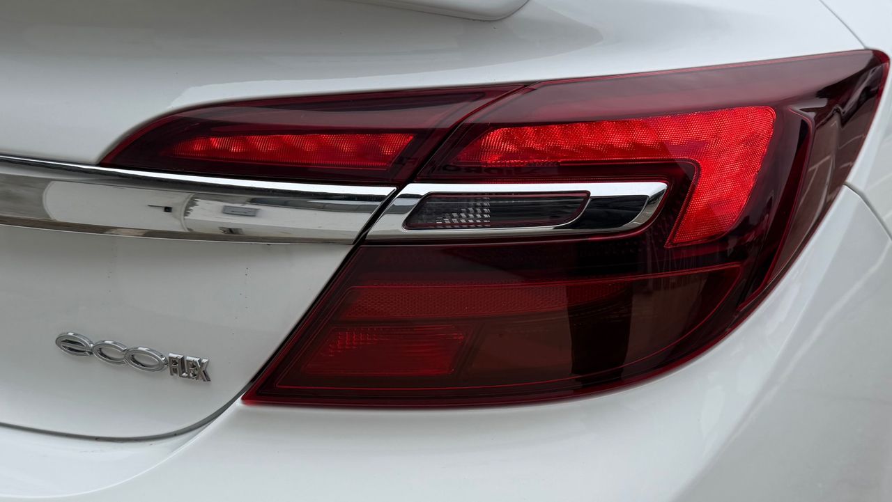 Zunanja slika - Opel Insignia - 2.0CDTI 140PS OPC-LINE SLO ACC BI-XENON KAMERA - 10