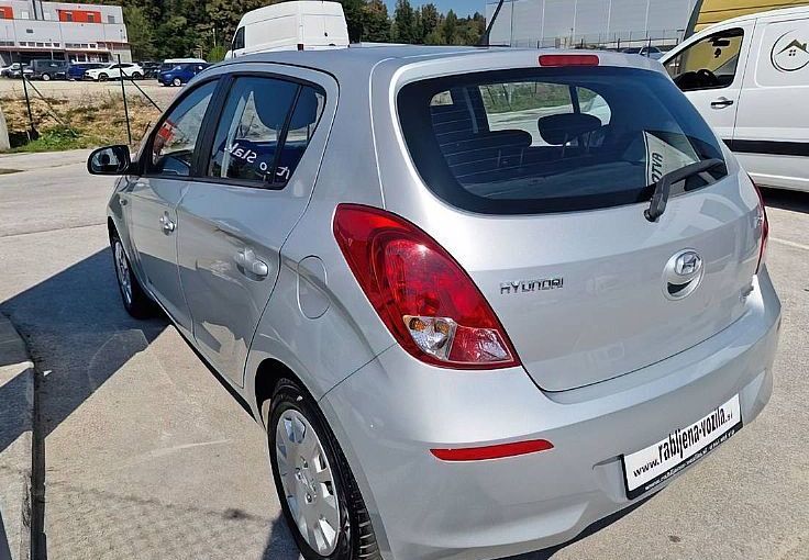 Zunanja slika - Hyundai i20 - 1.1 CRDI 55 KW STYLE - 7