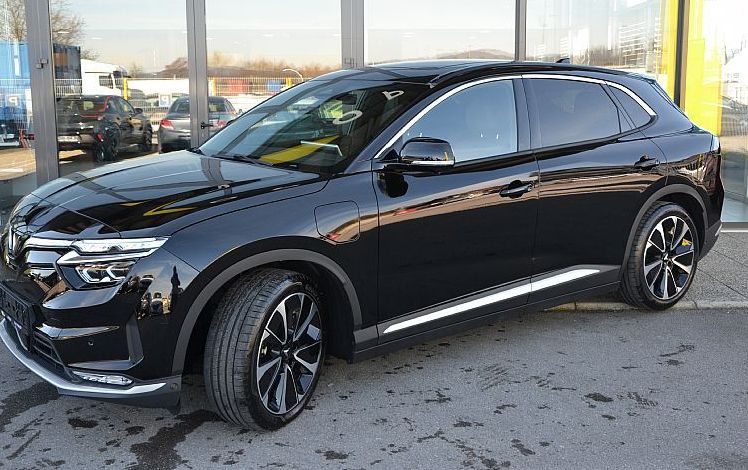 Zunanja slika - Vinfast VF8 - VIN FAST V8 PLUS  4X4 - 1