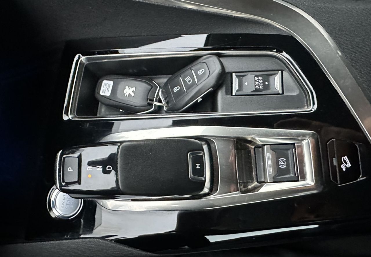 Zunanja slika - Peugeot 3008 - 1.5 BlueHDi 130 EAT8 Allure Pack.KAMERA.LED.NAVI - 15