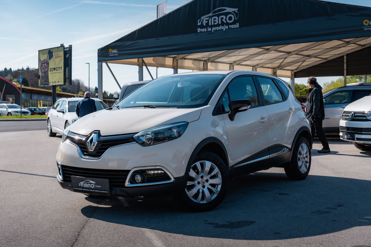 Zunanja slika - Renault Captur - TCe 90 Energy Iconic Start&Stop - 1