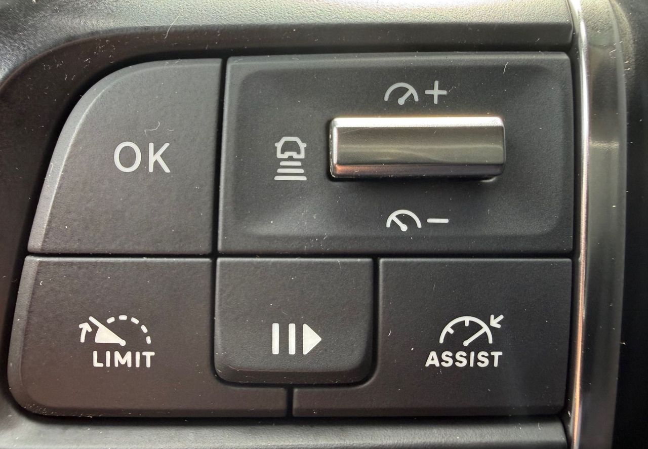 Zunanja slika - Citroën C5 X - 1.6 PHEV Shine - POTRJENA SERVISNA + AKCIJSKA CENA - 14