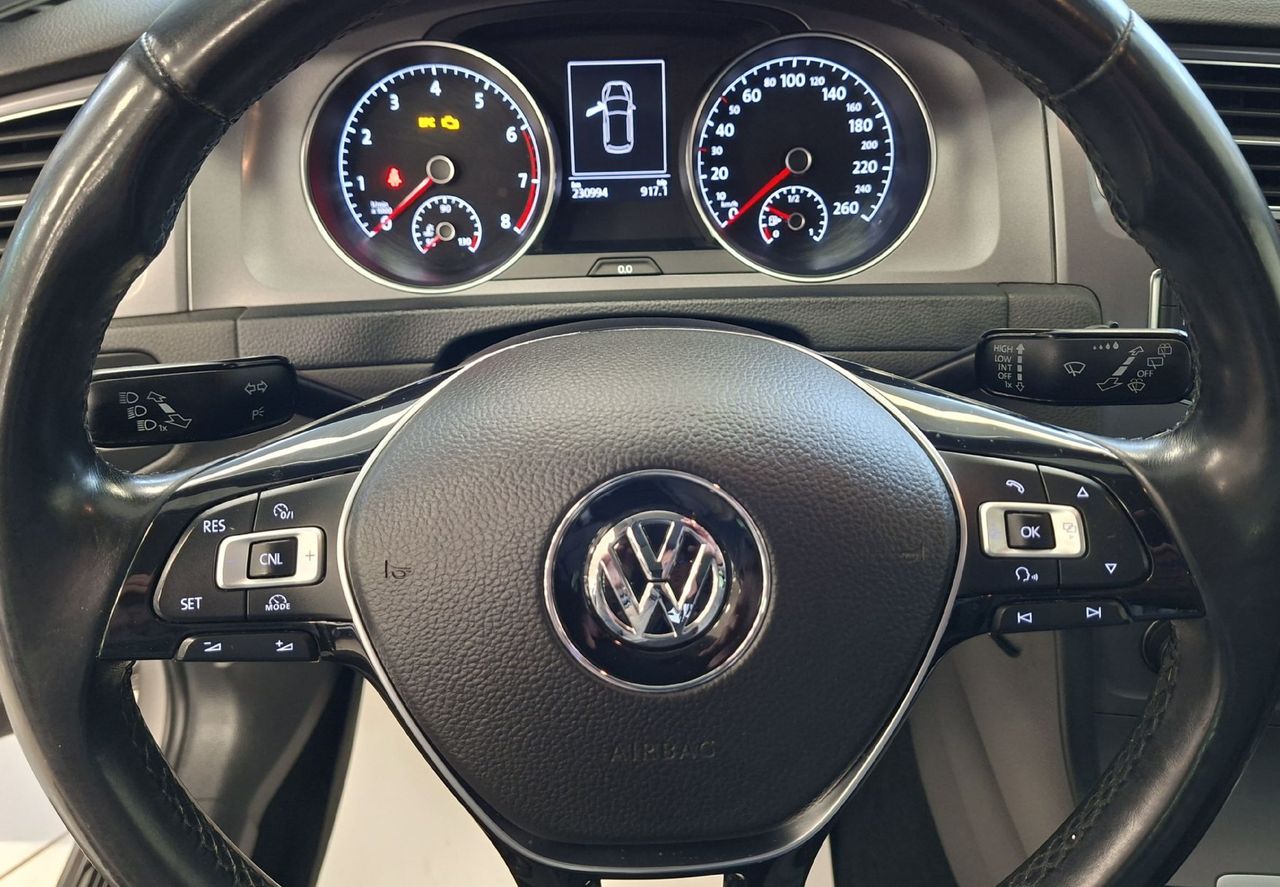 Zunanja slika - VW Golf - 1.2 TSI Highline-ODLIČEN- - 11