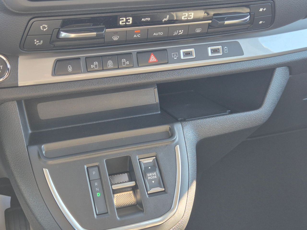 Zunanja slika - Peugeot Traveller - L3 Business Vip 2.2 B-HDI 180 EAT8 - 11
