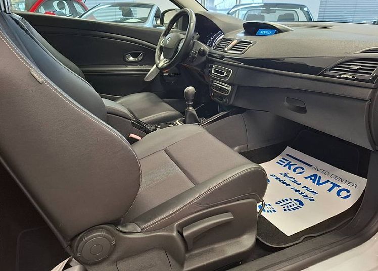 Zunanja slika - Renault Mégane - Megane Coupe 1.6 16v ALU 17-PDC- BOSE- KOT NOV... - 3