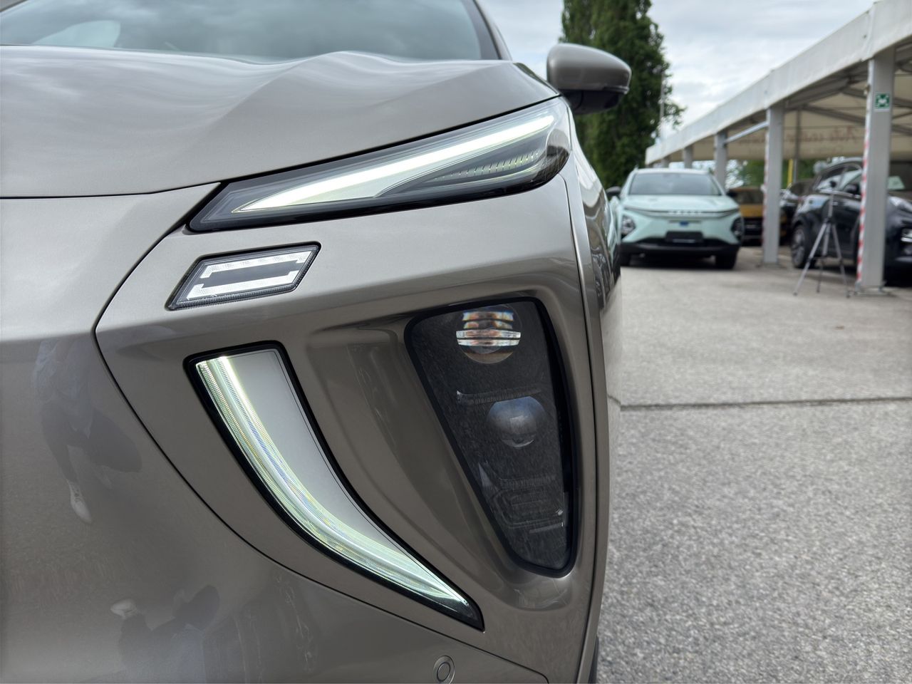 Zunanja slika - Forthing T5 Evo EV - FRIDAY 64.4kWh + PANORAMA + DAB + RADAR + BLISS + - 20