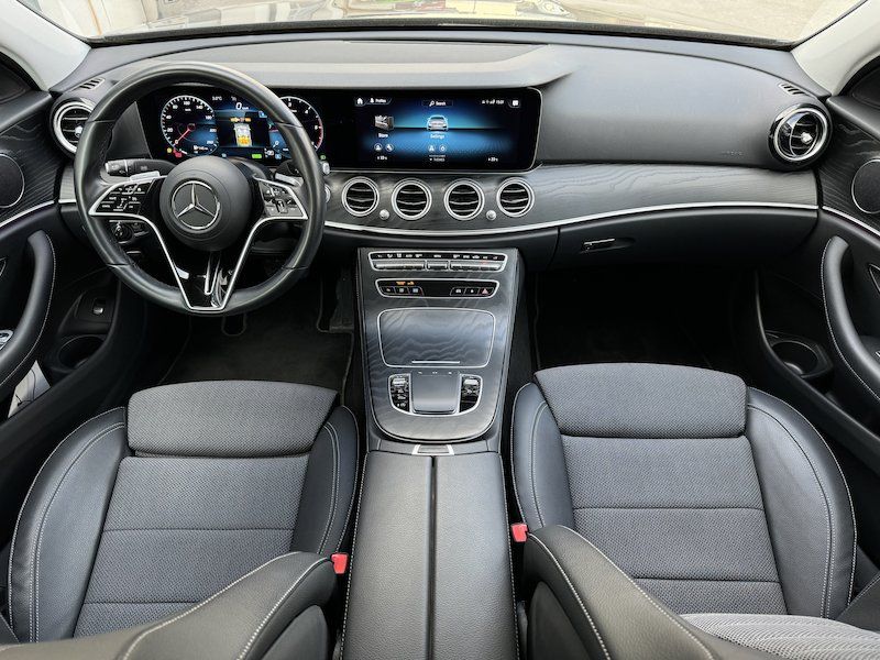 Zunanja slika - Mercedes-Benz E-Razred - E 220 d •VIRTUAL•DAB•TEMP•LIVE TRAFFIC - 13