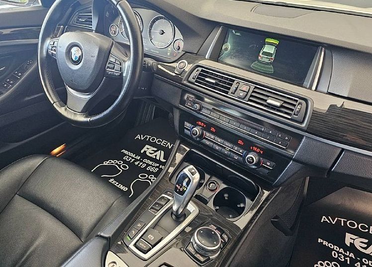 Zunanja slika - BMW Serija 5 - Touring: 525d xDrive-AVT-XENON-NAVI-TEMPOMAT-LED-PDC... - 13