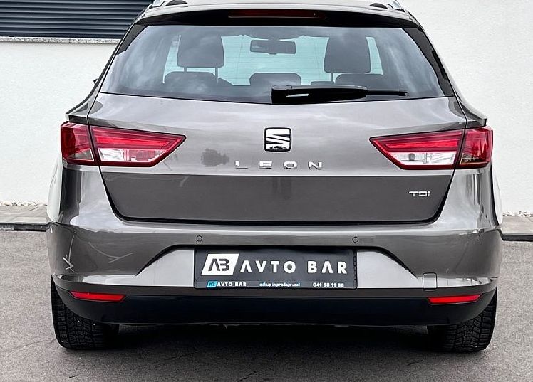 Zunanja slika - Seat Leon - 1.6 TDI+SLO+ALU+NAVI+PDC+LED - 8
