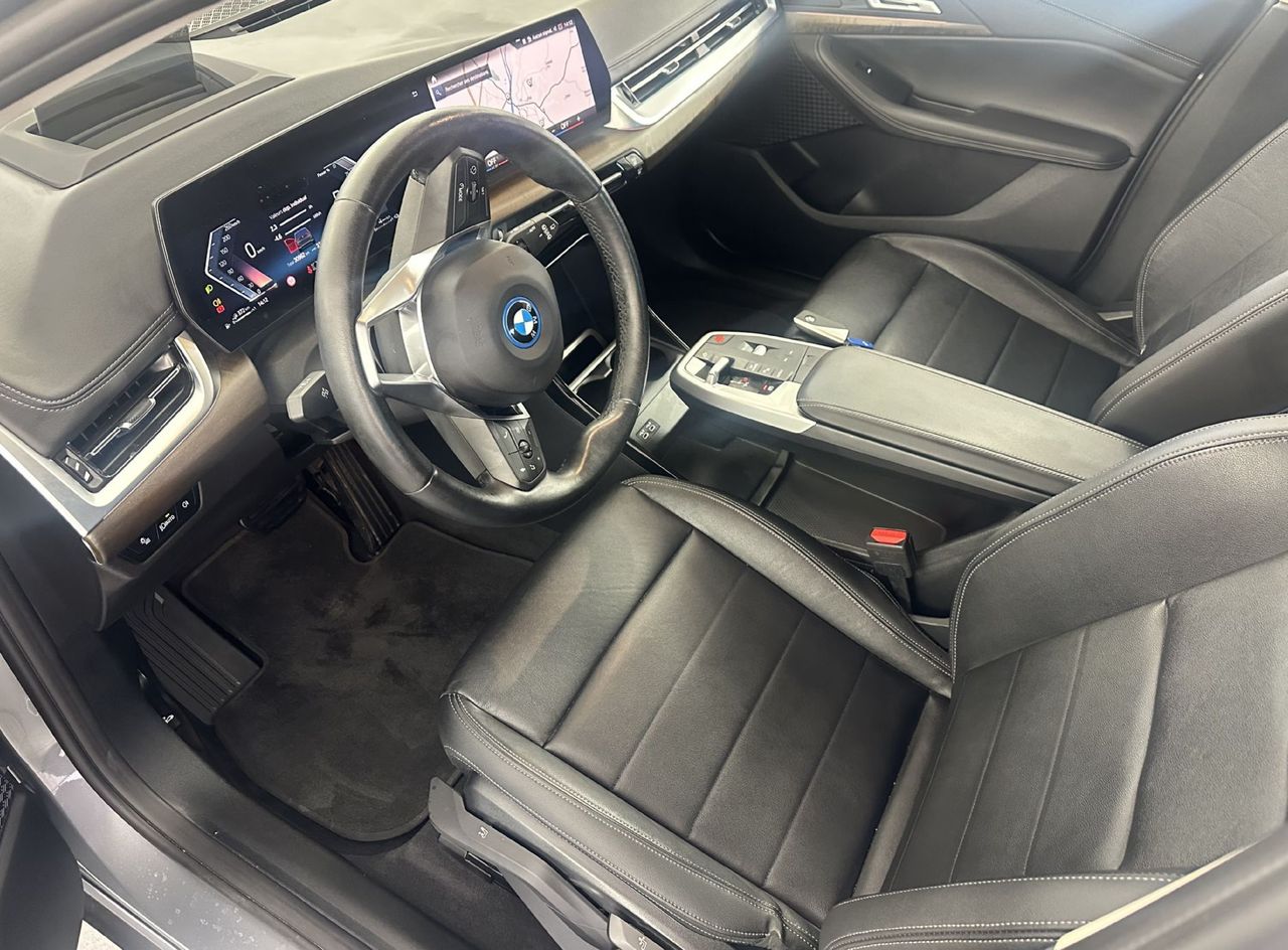 Zunanja slika - BMW Serija 2 - Active Tourer: 225e xDrive .LED.KAMERA.USNJE-90KM DOSEG - 14