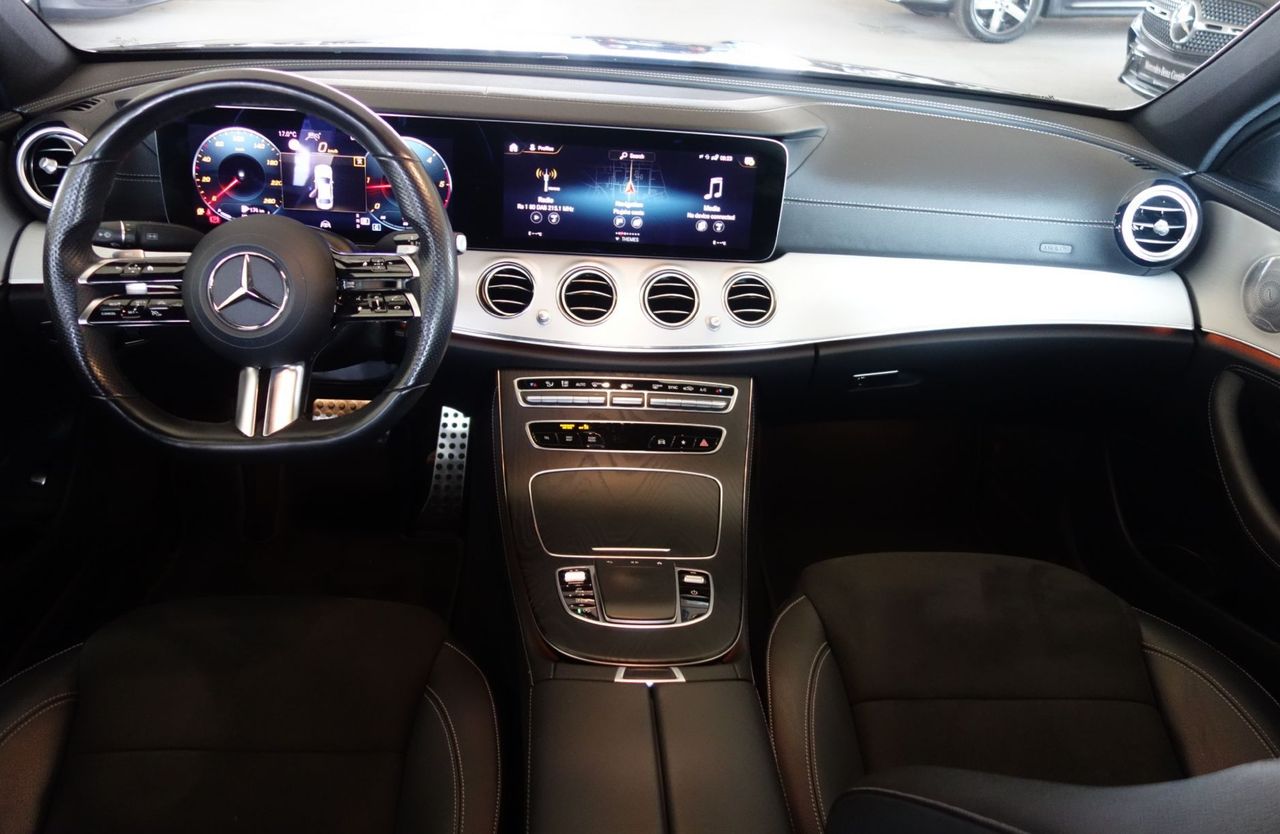 Zunanja slika - Mercedes-Benz E-Razred - E 220 d 4MATIC AMG Line Avt. - 10