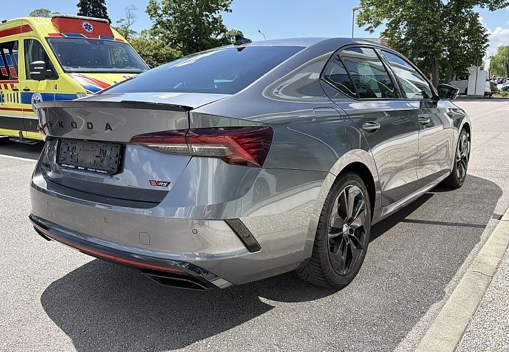 Zunanja slika - Škoda Octavia - RS 2.0 TSI 265 DSG - ODLIČEN - 3