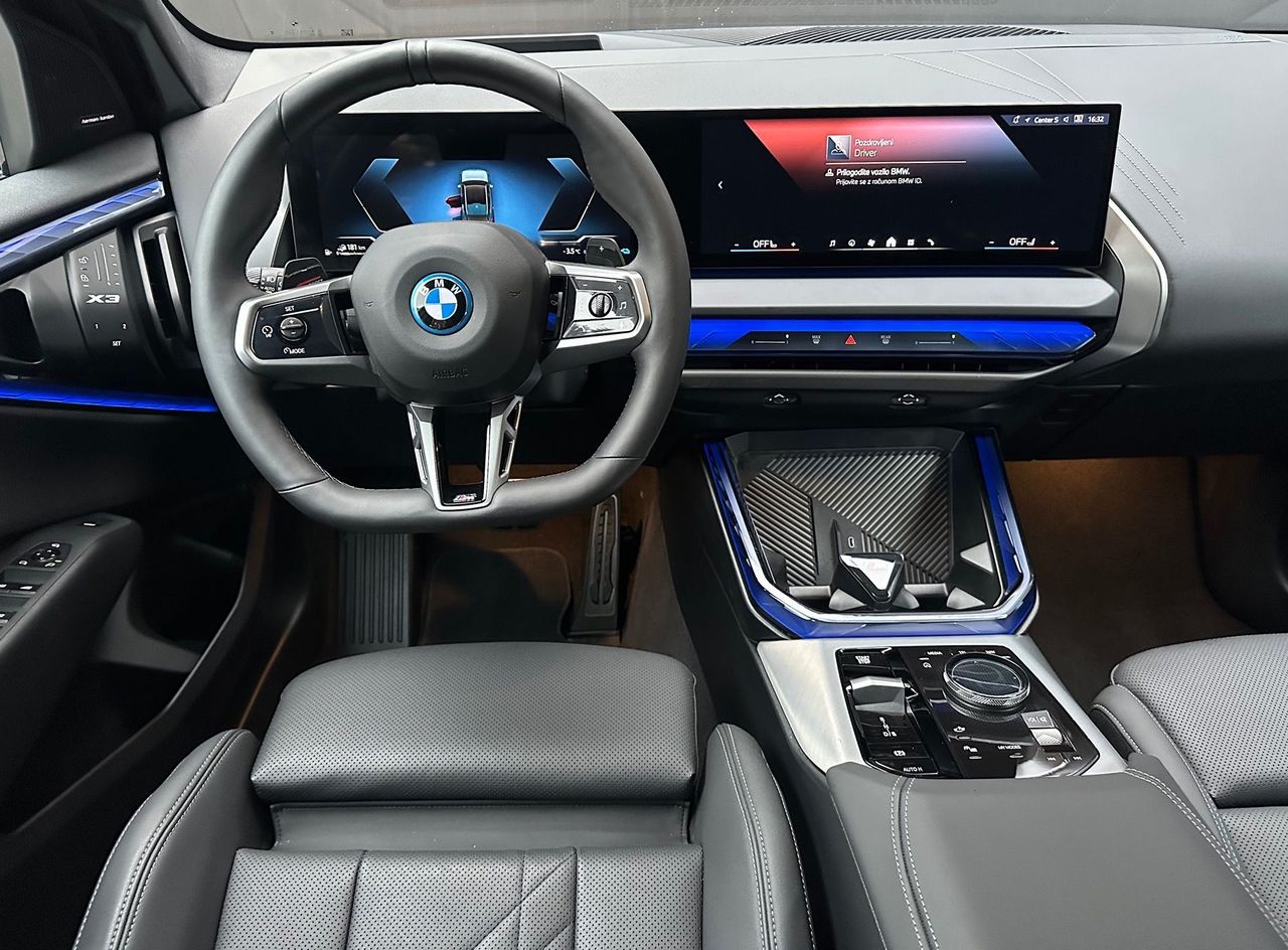 Zunanja slika - BMW X3 - serija :  30e xDrive  AT -HARMAN-PANORAMA-KAM360-20COL... - 8