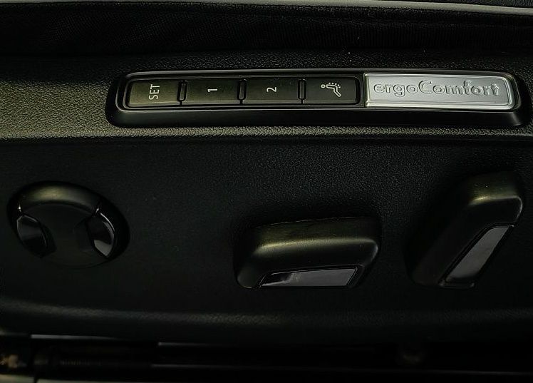 Zunanja slika - VW Arteon - 2.0TDI-DSG-2X-R-LINE-PANOR-KAMERA-VIRTUAL-ACC-19C- - 19