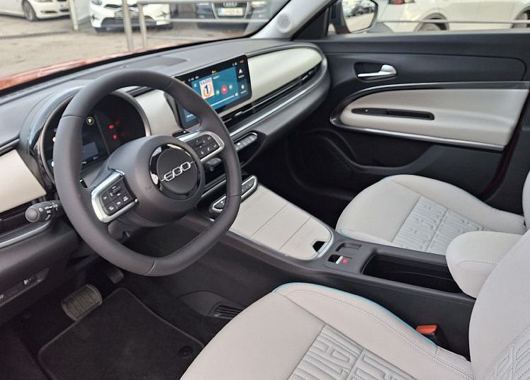 Zunanja slika - Fiat 600 - 1.2 T3 Hybrid DCT 110 LaPrima - 7