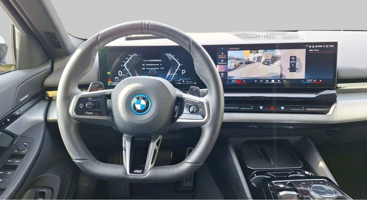 Zunanja slika - BMW Serija 5 - Touring: 530e xDrive M-Sport. SLO. iconic. vl. kljuka - 10