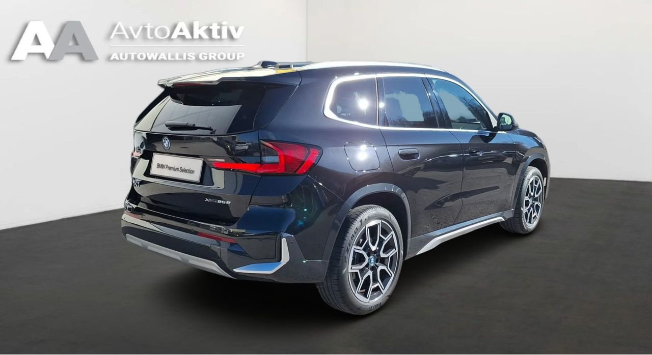 Zunanja slika - BMW X1 - serija :  xDrive25e X-LINE. SLO.LED - 4