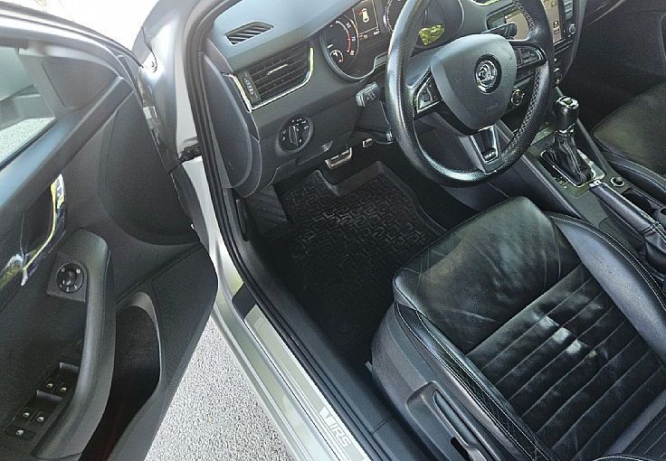 Zunanja slika - Škoda Octavia - RS 2.0 TSI 220ks DSG °PANORAMA° °18-COL° - 6