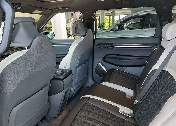 Zunanja slika - KIA EV9 - 99.8 kWh GT-Line Launch 141.5 kW  192KM - 11