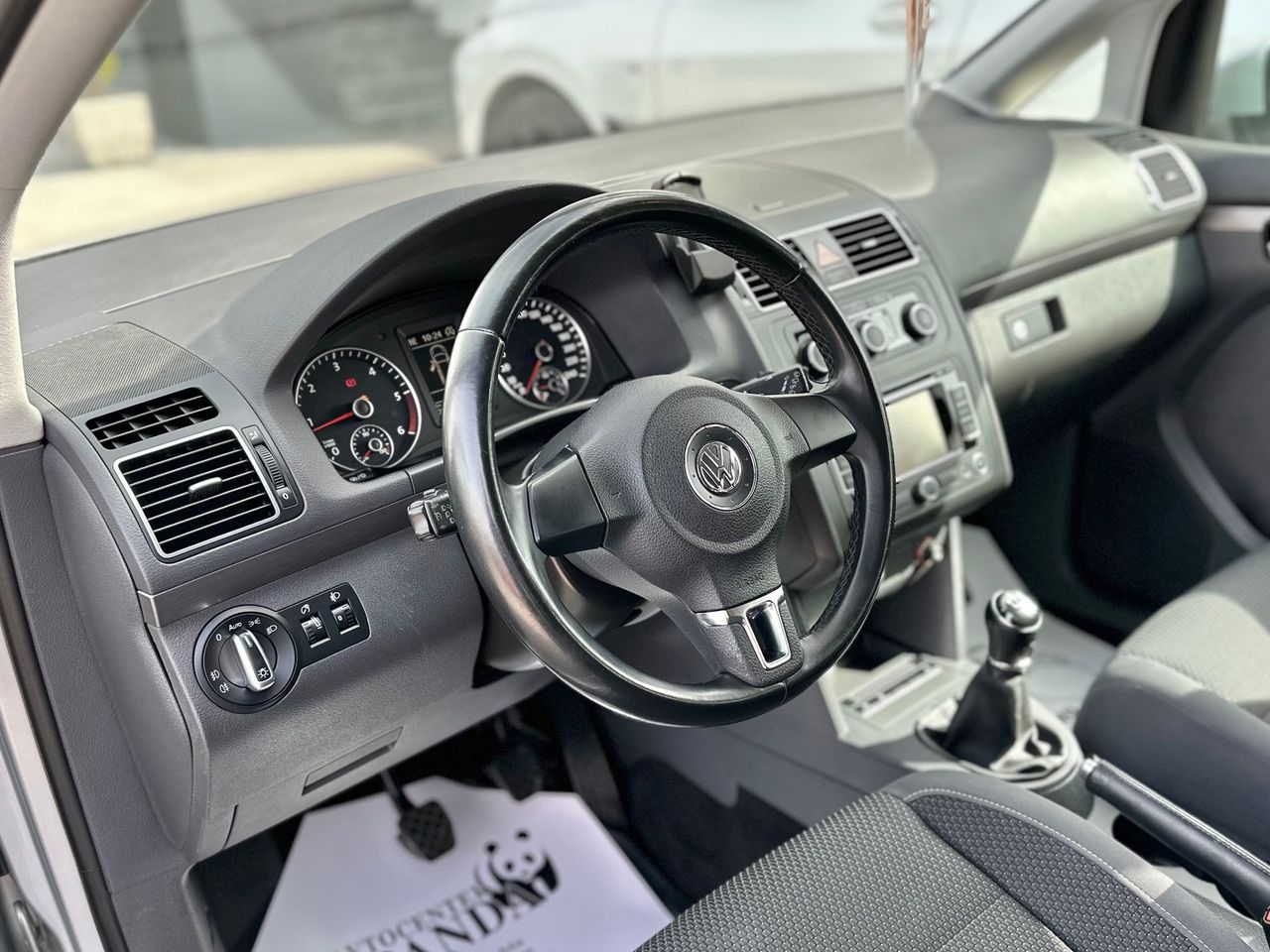 Zunanja slika - VW Touran - 1.6 TDI BlueMotion Comfortline+PDC+KLJUKA+ODLIČ.. - 11