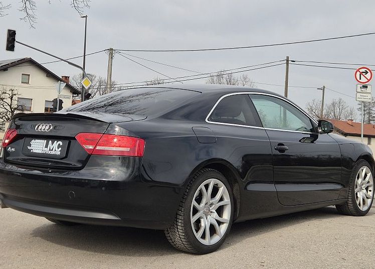 Zunanja slika - Audi A5 - 2.0 TDI COUPE °USNJE ° °ALU 18° - 6