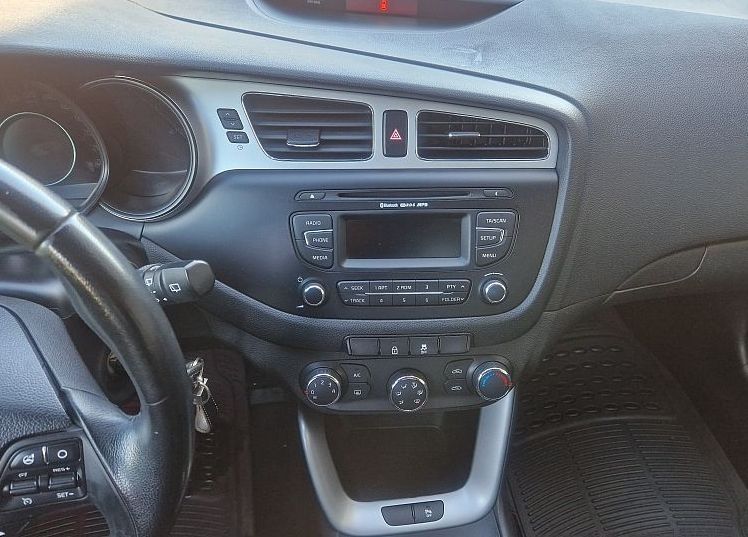 Zunanja slika - KIA Ceed - SW 1.4 CVVT 100 KM LX Urban - 10