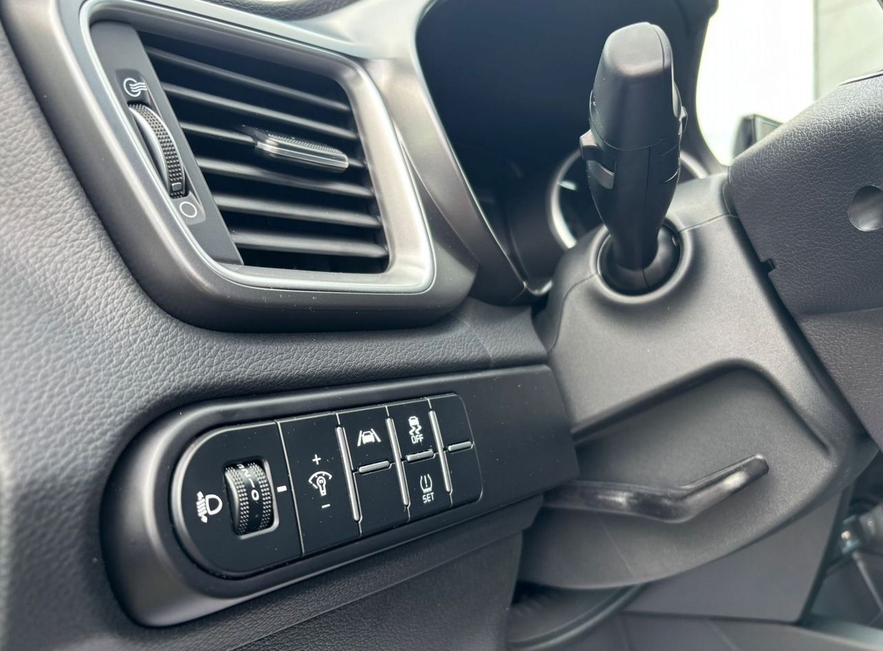 Zunanja slika - KIA XCeed - 1.6 T-GDi LX SMART ISG.7DCT 110 kW - 12