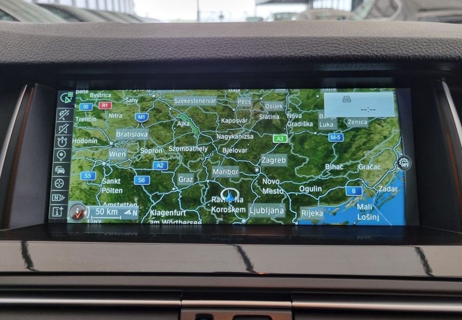 Zunanja slika - BMW Serija 5 - : 520d-FACELIFT-SPORT PAKET-USNJE-NAVI-XENON-LED-P - 15