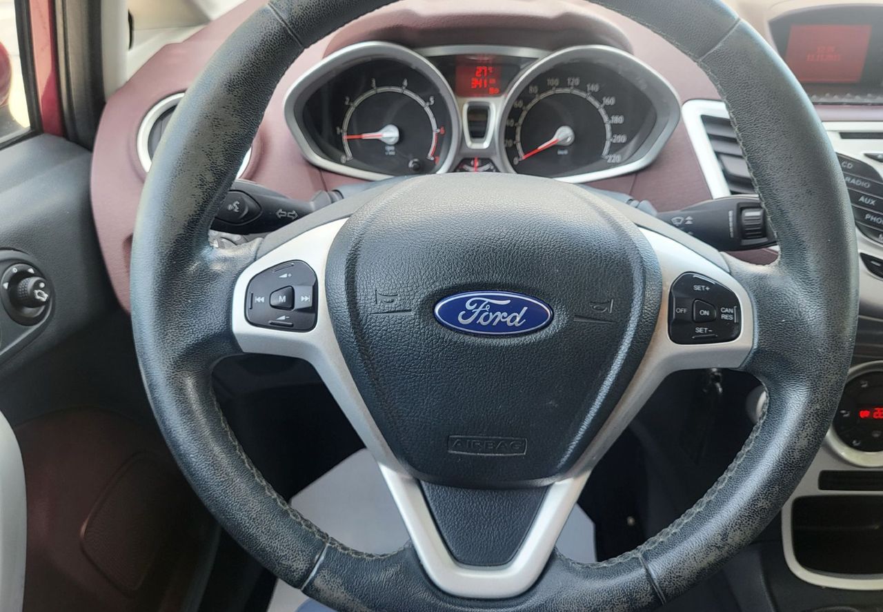 Zunanja slika - Ford Fiesta - 1.4 16V slo-1last-acc-tempomat-el.paket-servisiran - 8