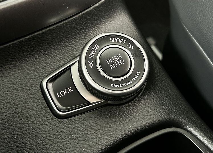 Zunanja slika - Suzuki S-Cross - 1.4 MHEV ELEGANCE TOP ALLGRIP AUTO - 12