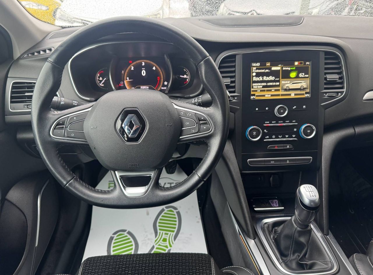Zunanja slika - Renault Mégane - Megane INTENS°1.5 DCI°1.LAST°SLO°ALKANTARA°DIG.ŠT°91000.. - 12