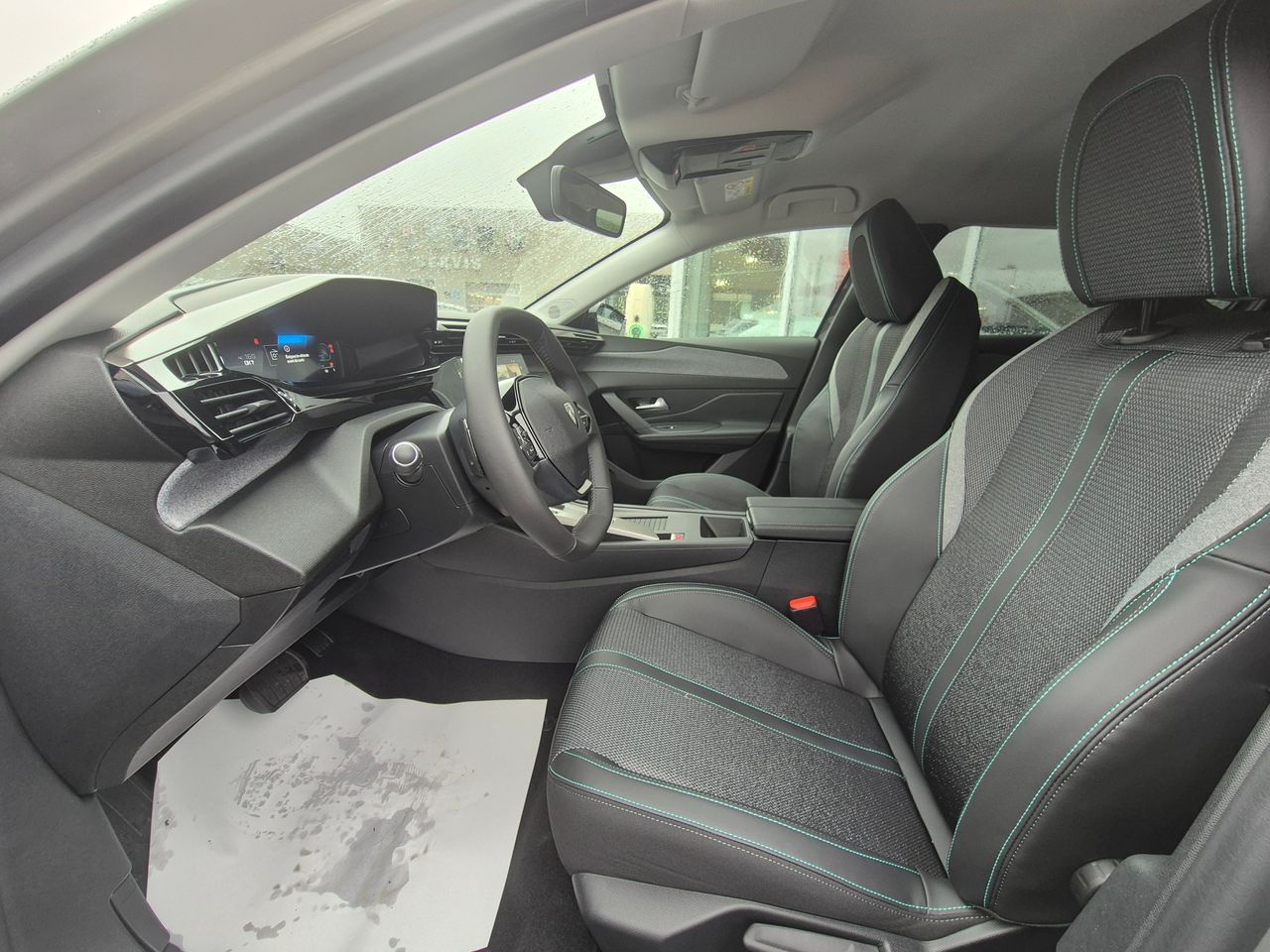 Zunanja slika - Peugeot 408 - Allure HIBRID 145 e-DCT6 €6.4 - 6