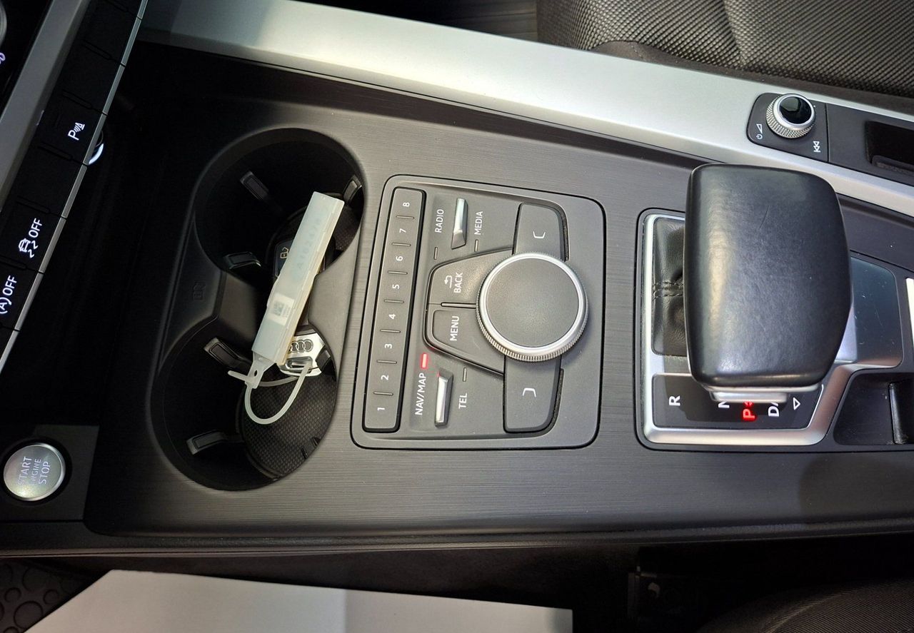 Zunanja slika - Audi A4 - Avant quattro 2.0 TDI-LED-NAVI-KAMER-PDC-VLEČNA-ODLIČEN- - 11