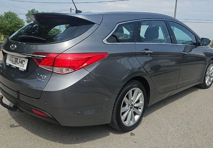 Zunanja slika - Hyundai i40 - Wagon 1.7 CRDi 116ks °LED° °KAMERA° °17-COL° - 5