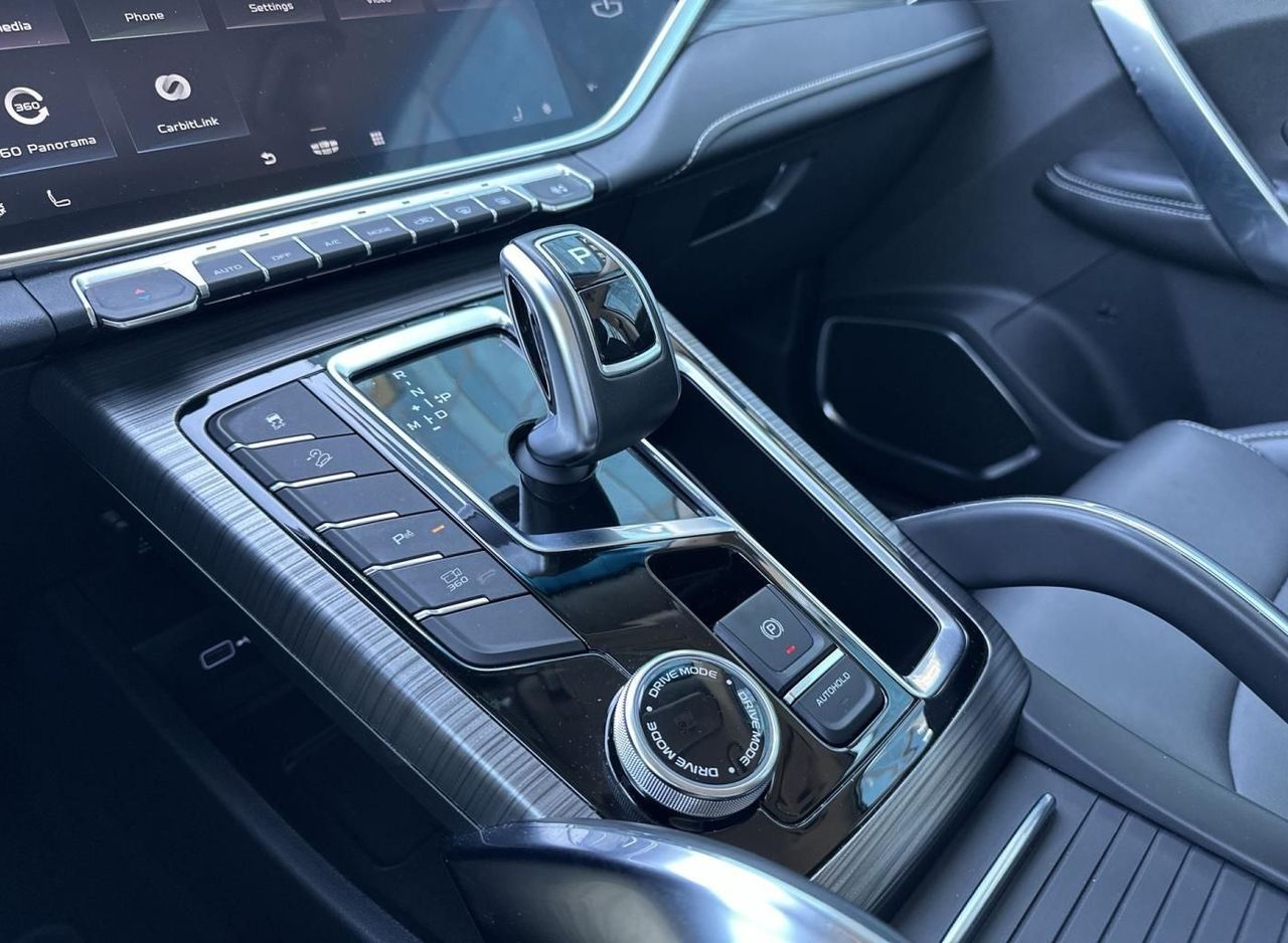 Zunanja slika - Geely Atlas Pro - 4WD 1.5 TD 48V EMS Flagship - 11