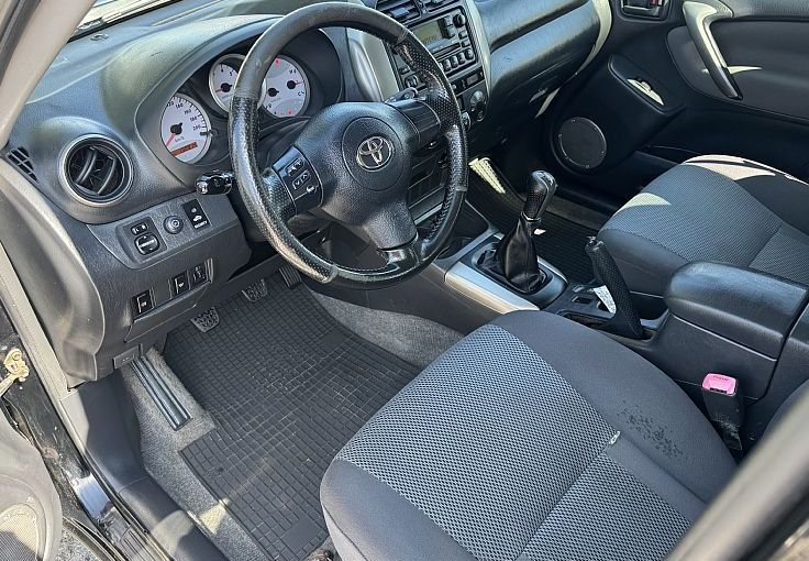Zunanja slika - Toyota RAV4 - 2.0d 116ks 4x4 °SLO-POREKLO° °SAMO 190.900 km° - 5