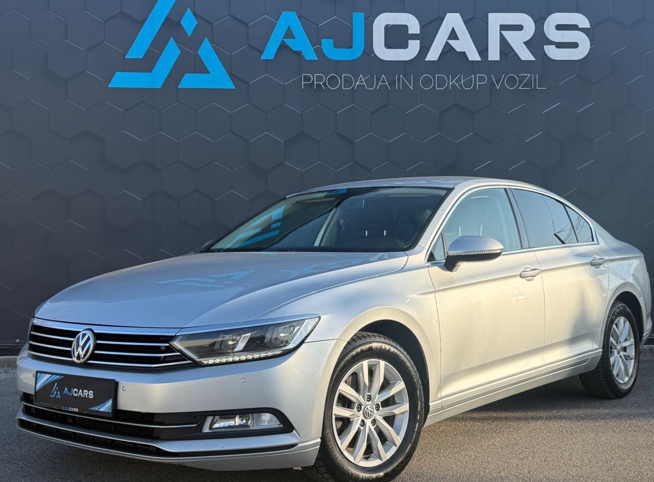Zunanja slika - VW Passat - 2.0 TDI BMT Highline-Slovensko poreklo-Vel. serv.. - 1